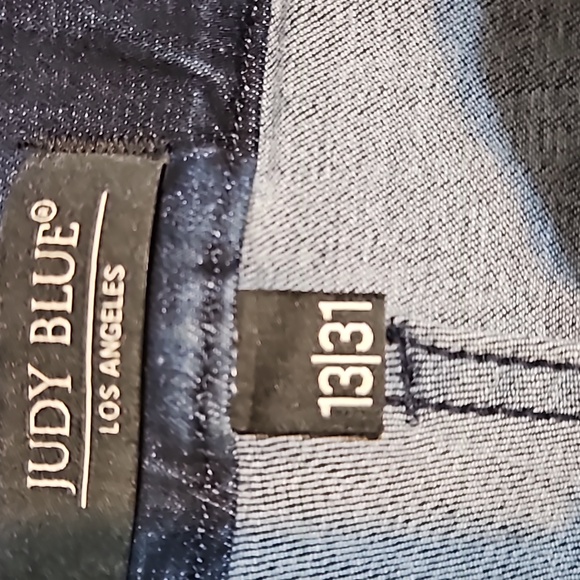 Judy Blue Super Flare Jeans - Picture 11 of 12